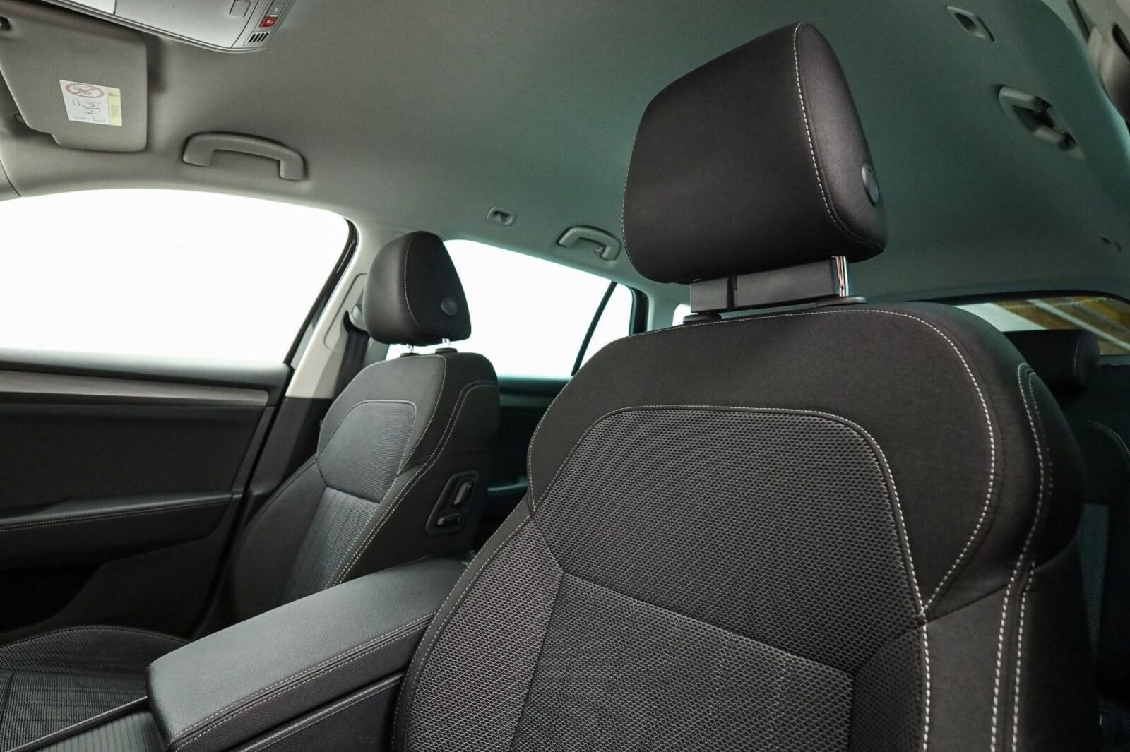 Škoda Superb Combi – Bild 24