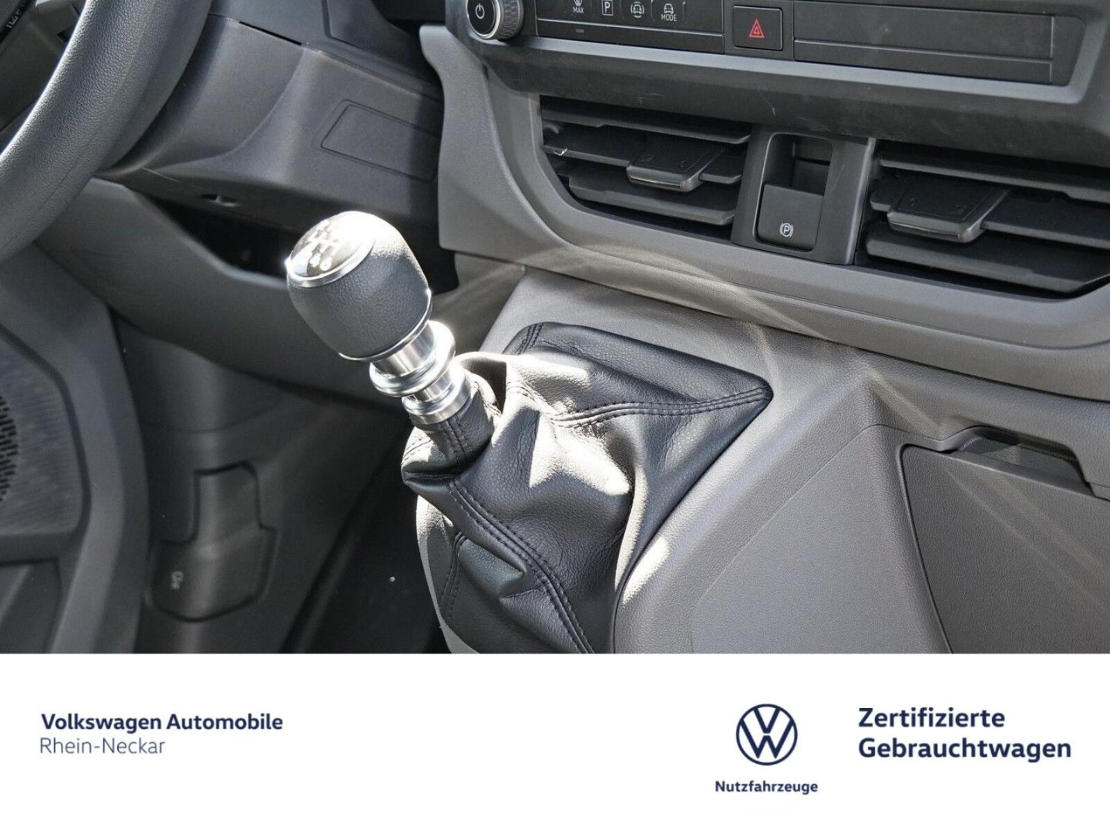 Volkswagen Transporter Kasten kurzer Radstand – Bild 11