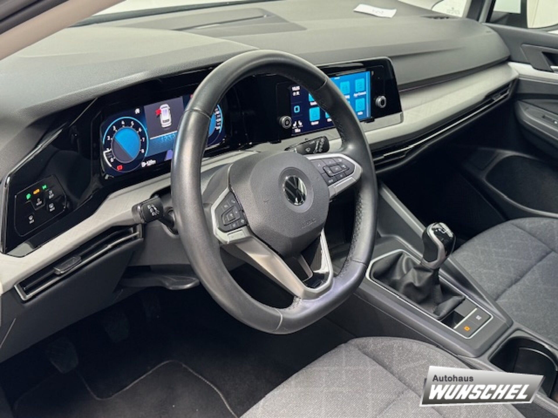Volkswagen Golf Variant Life