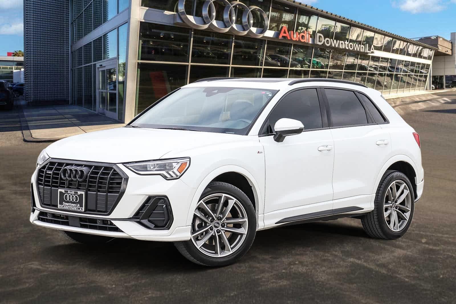 2023 Audi Q3 45 TFSI S Line Premium quattro's photo