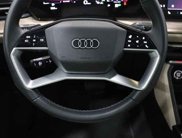 2025 Audi Q5 Premium - Photo 17