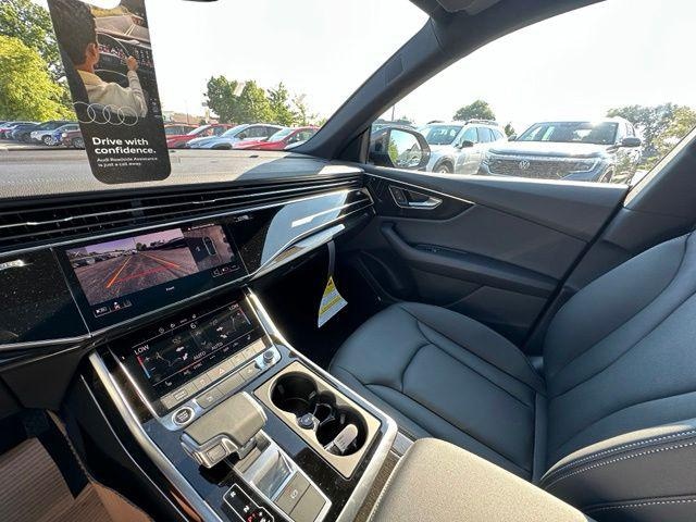 2026 Audi Q8 Premium - Photo 15