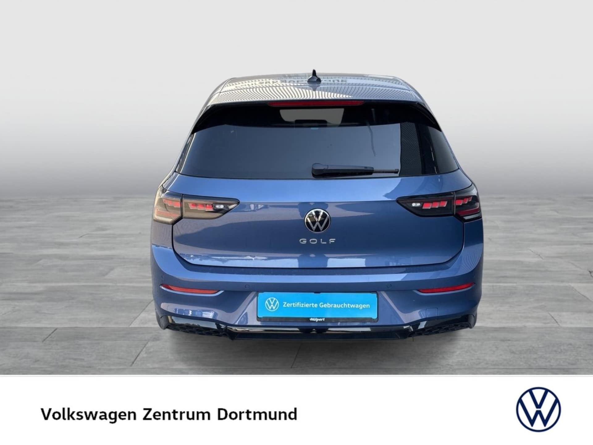 Volkswagen Golf R-Line