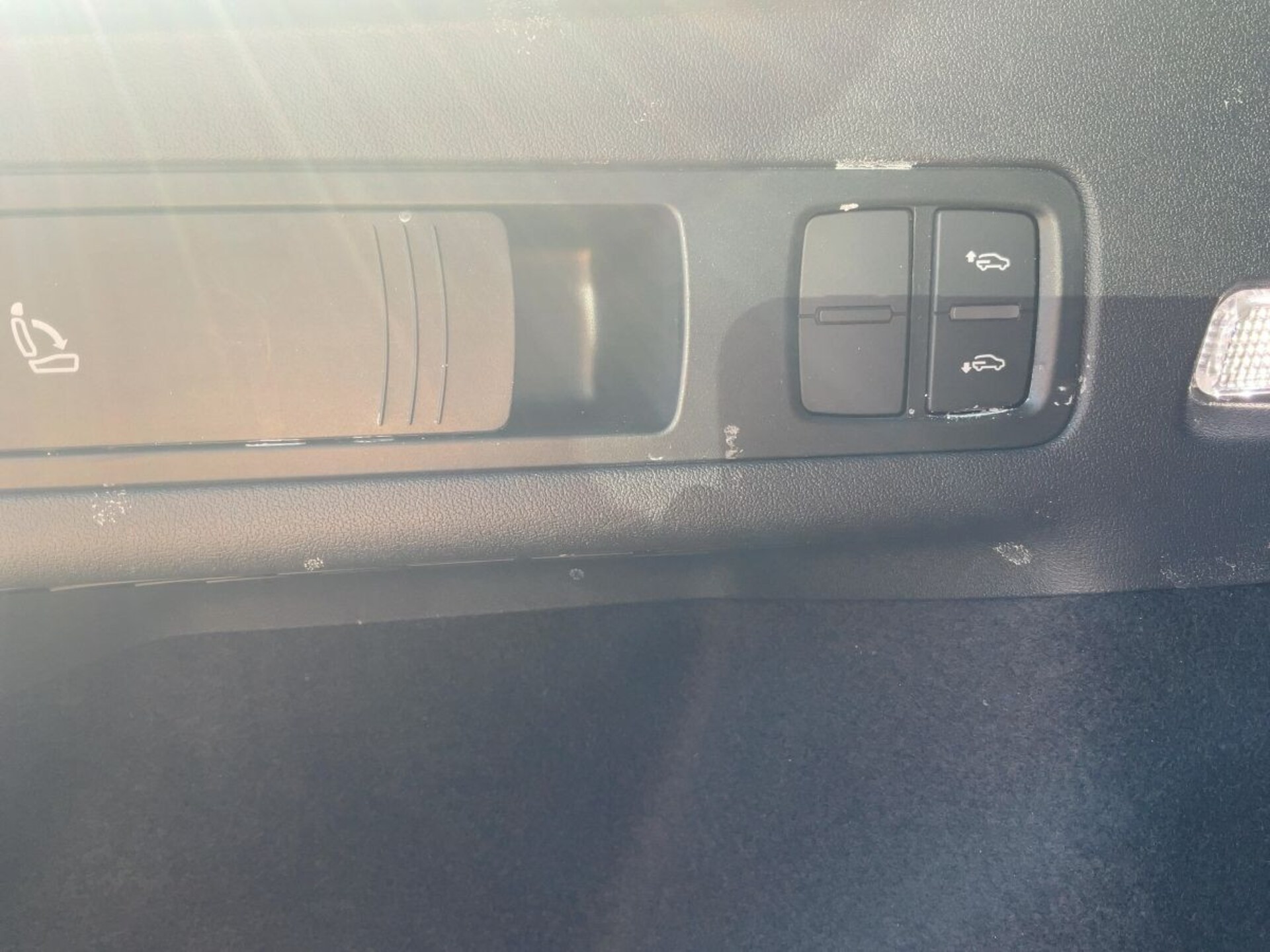 Audi SQ6 SUV e-tron