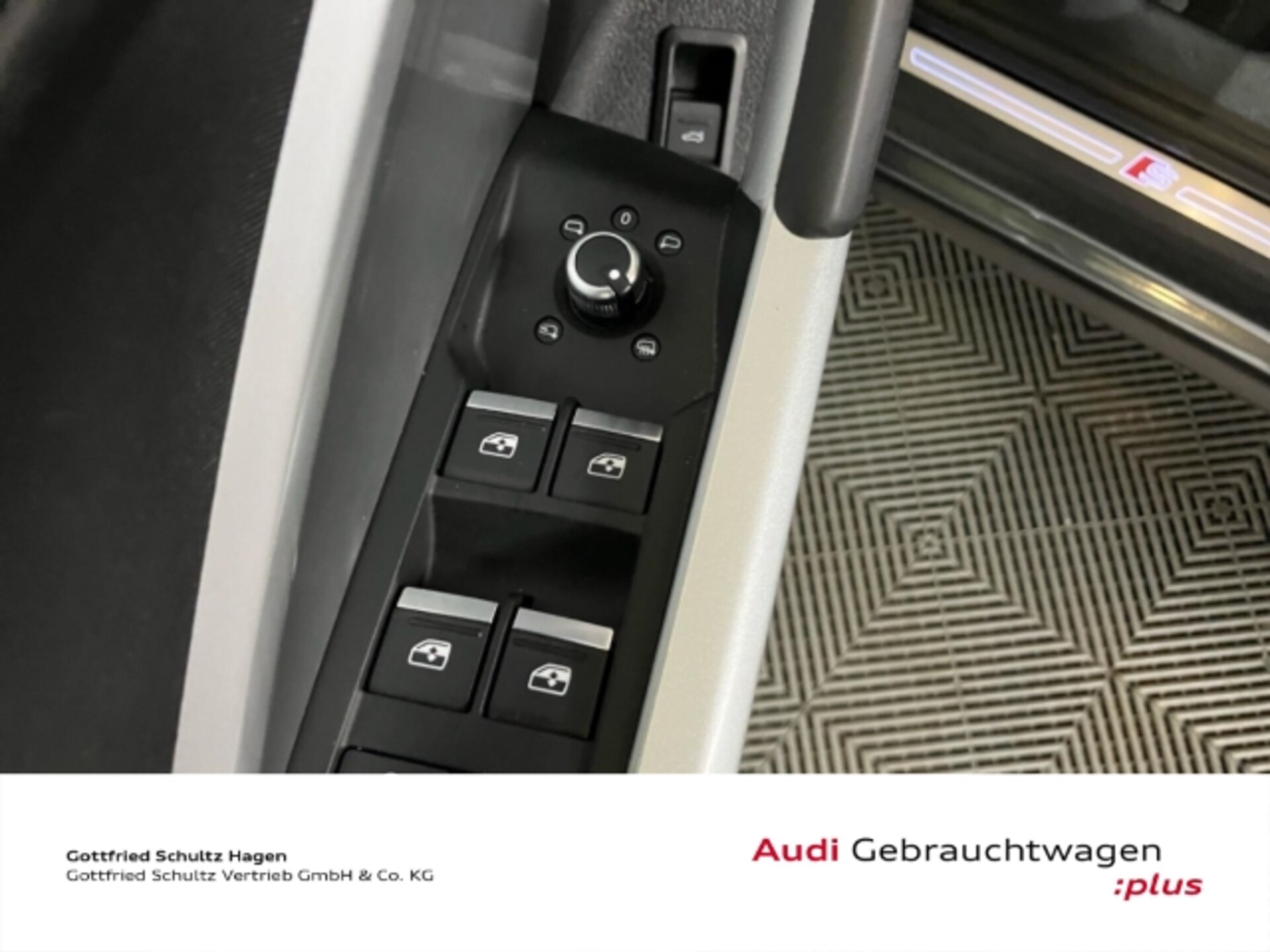 Audi Q3 Sportback S line