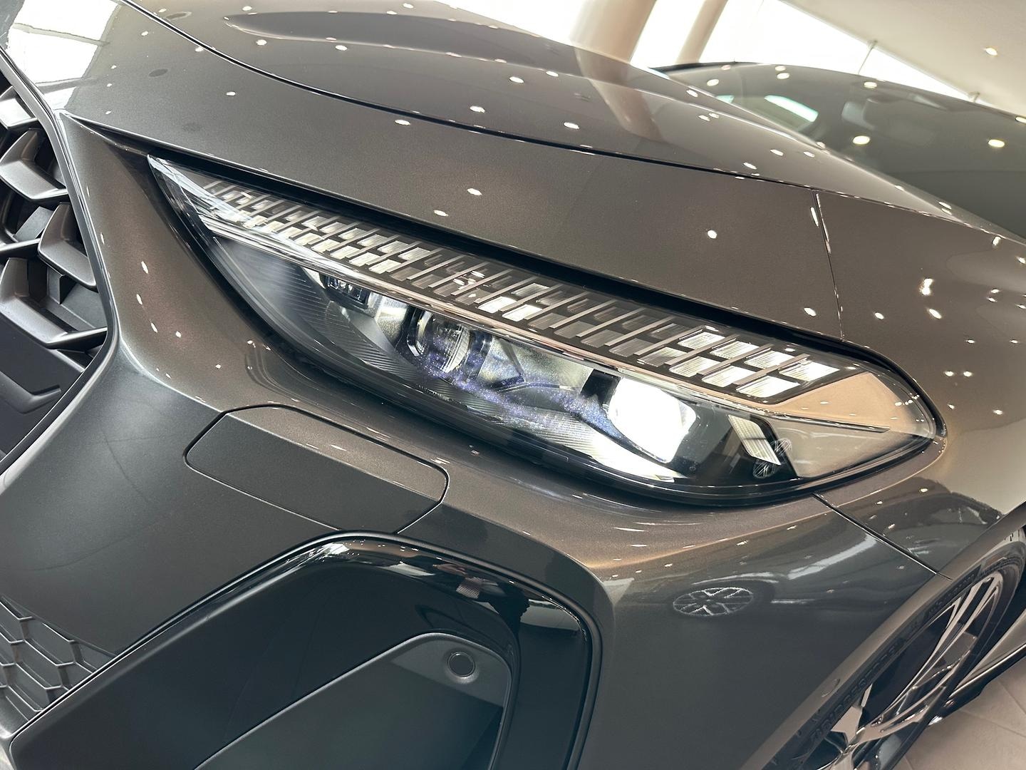 Image about Audi A5 Avant TFSI e e-hybrid quattro 270 kW S tronic