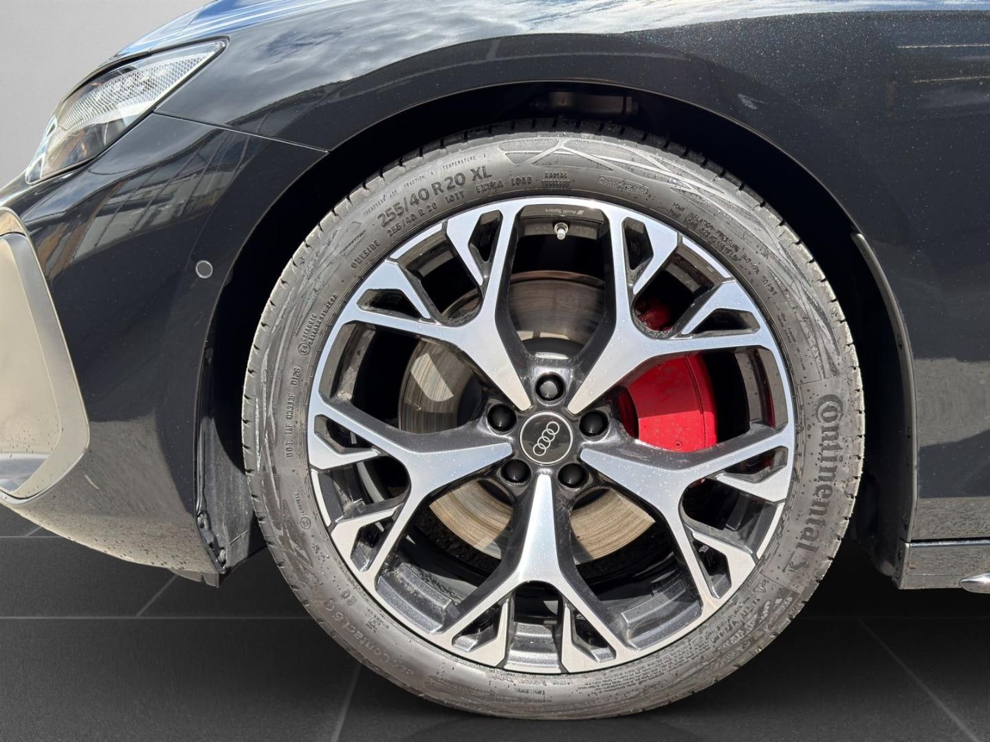 Bild über Audi A6 Avant e-hybrid e-hybrid quattro 270 kW S tronic - für weitere Informationen kontaktieren Sie den Audi Partner
