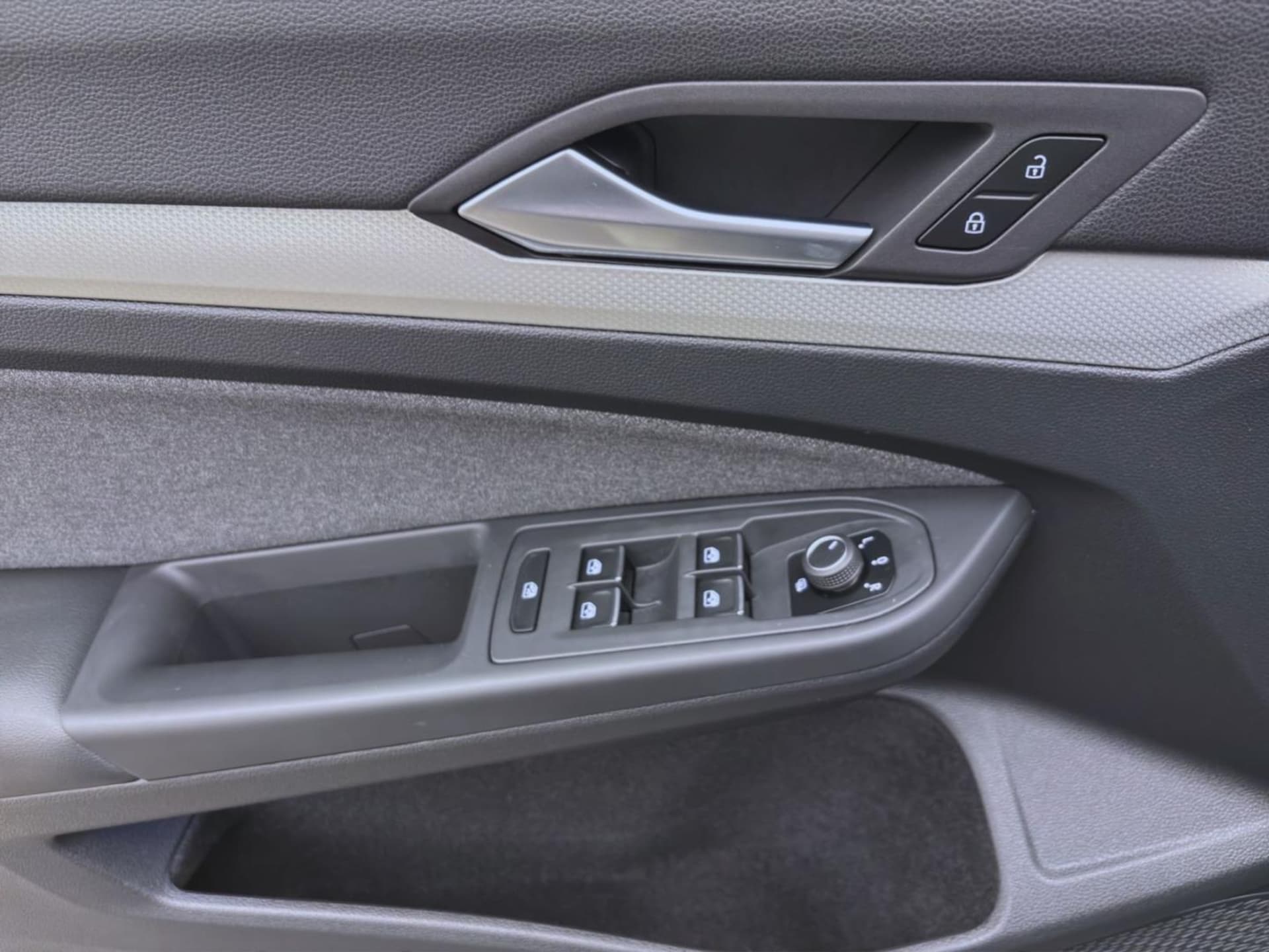Volkswagen Golf MOVE