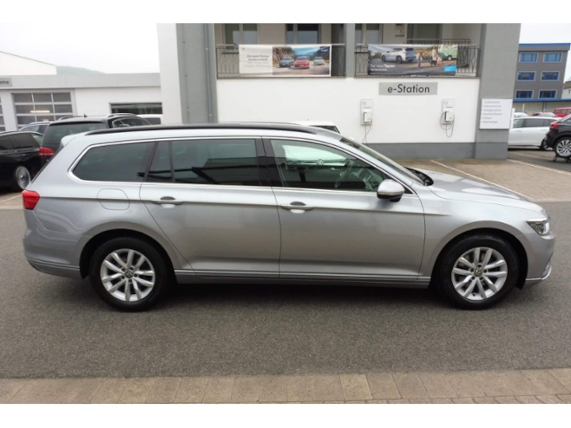 Volkswagen Passat Variant Business