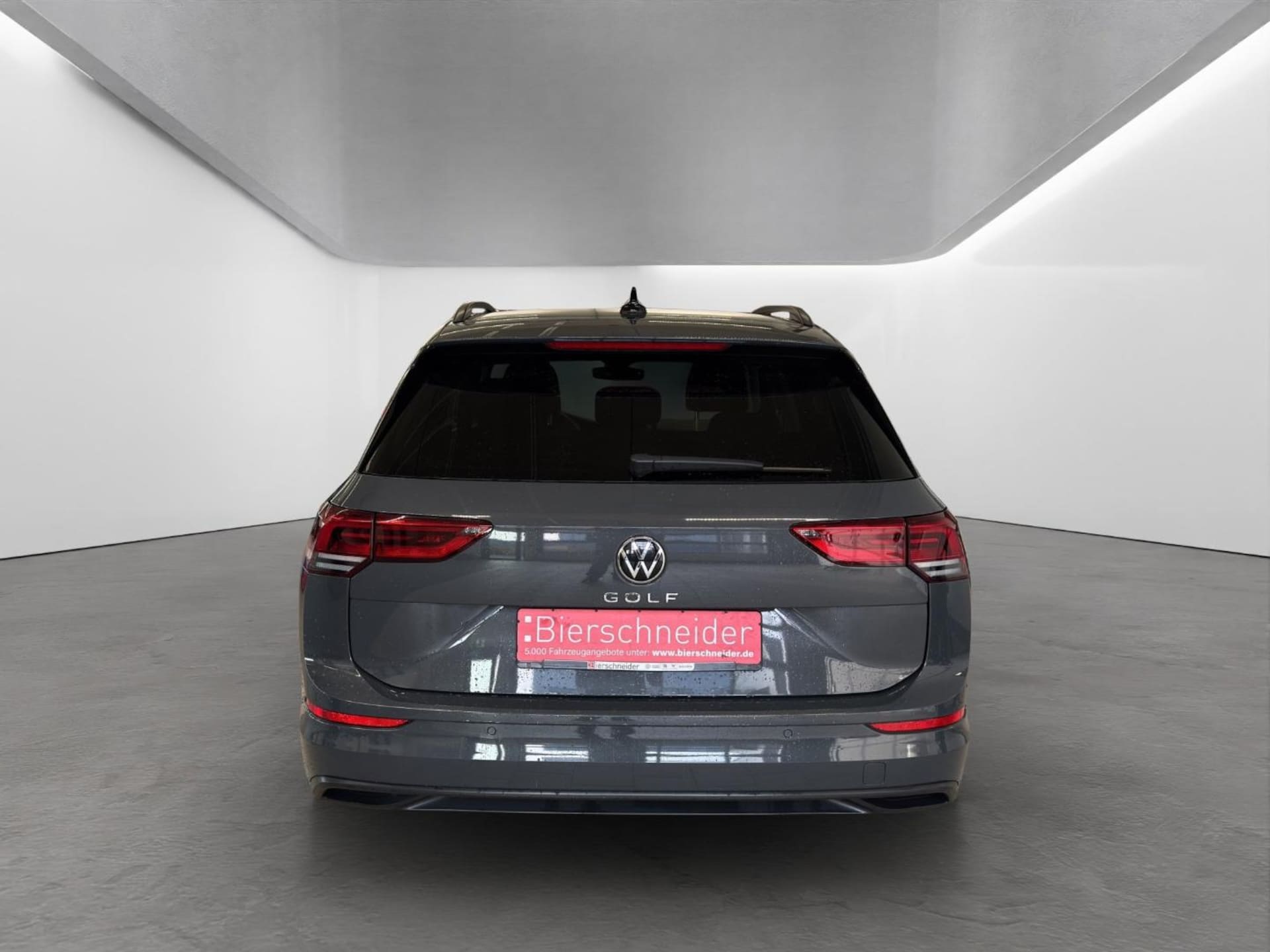 Volkswagen Golf Variant Life