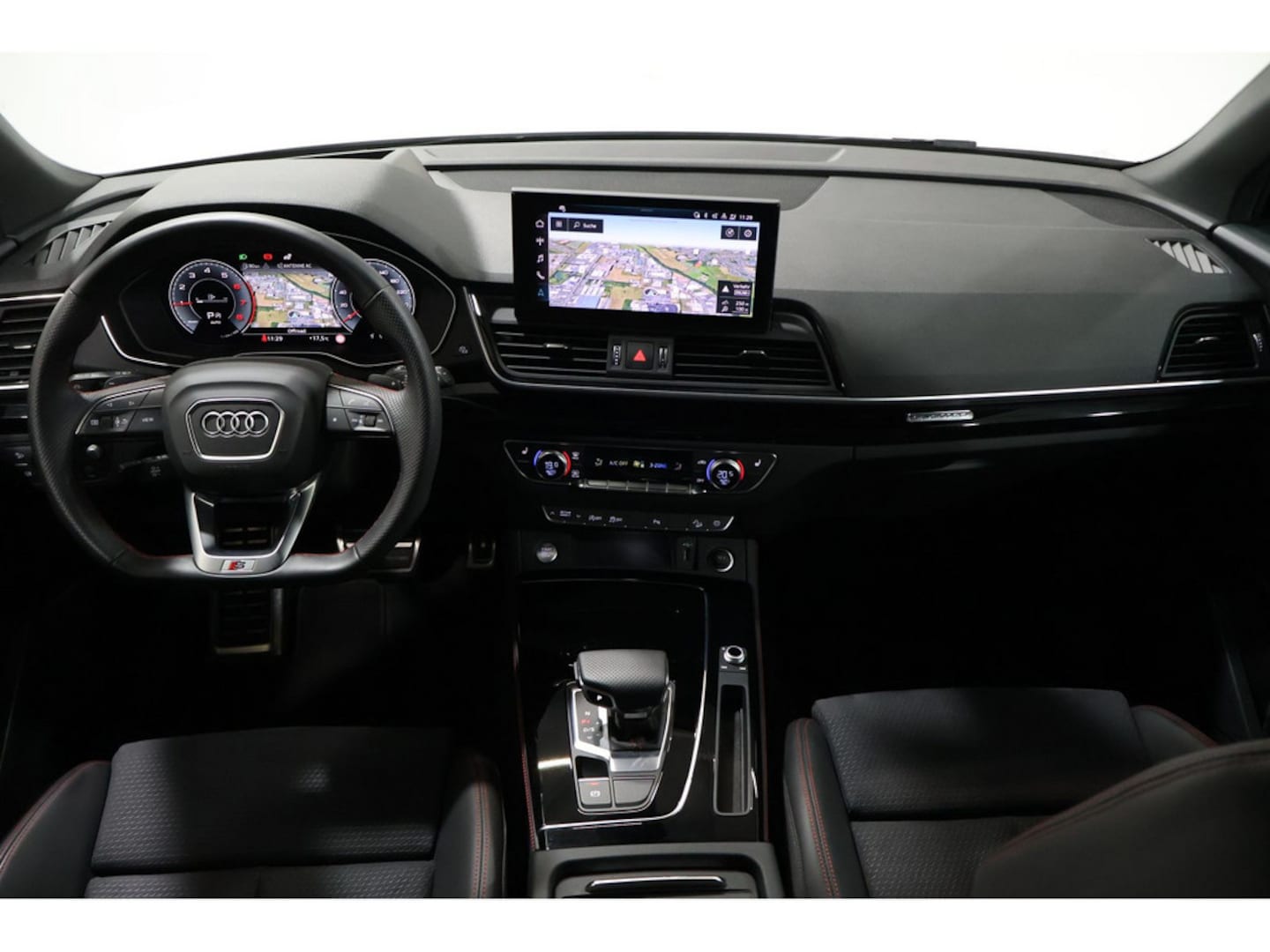Bild über Audi Q5 40 TFSI quattro S tronic - für weitere Informationen kontaktieren Sie den Audi Partner