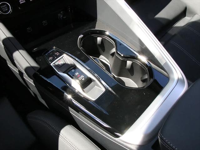 2025 AUDI Q5 - Image 24