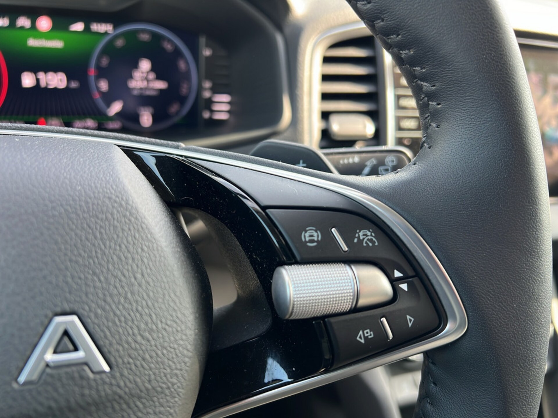 Skoda Karoq Tour