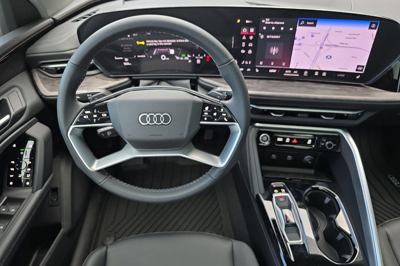2025 Audi Q5 Premium - Photo 13