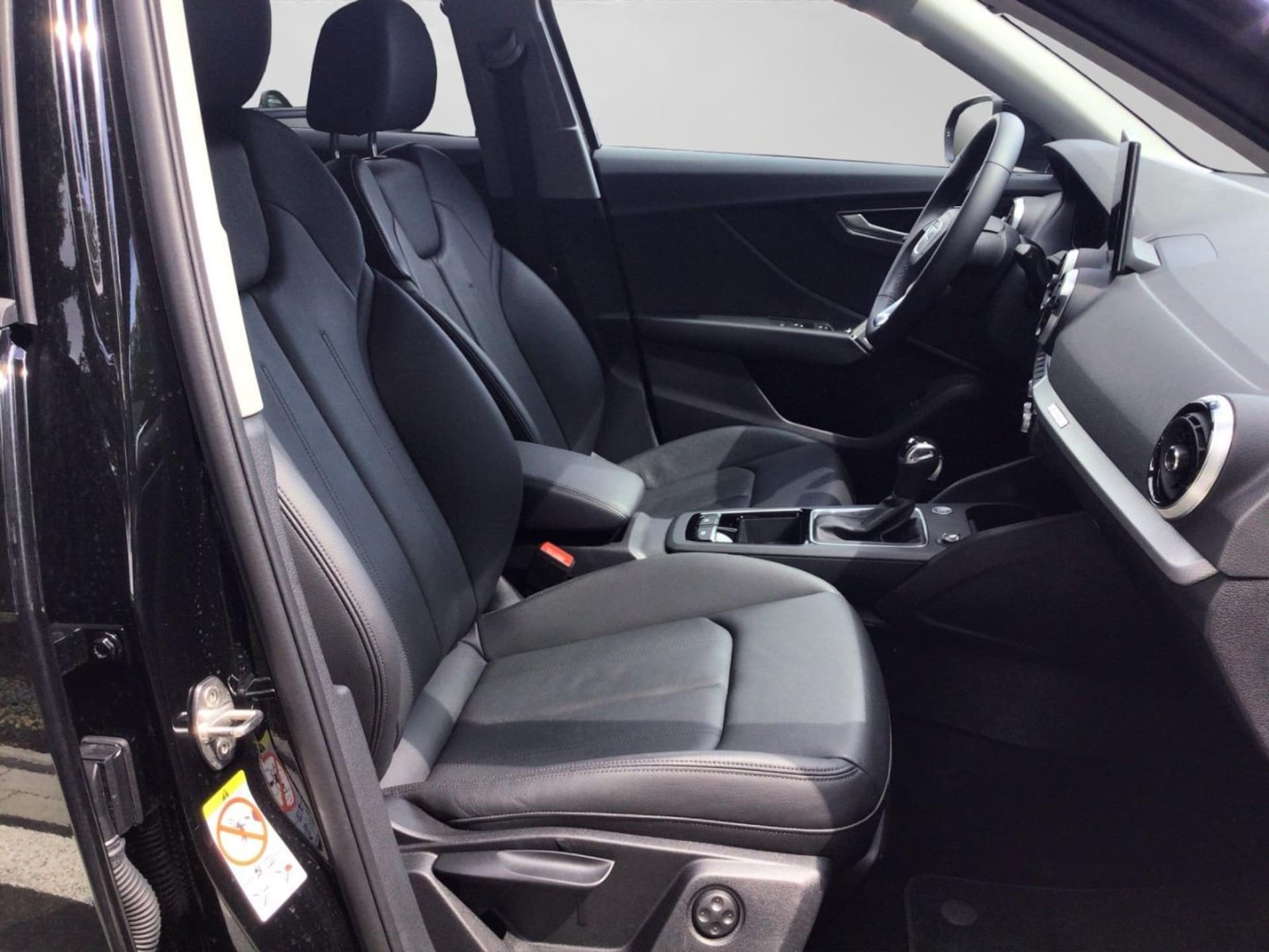 Audi Q2 S line