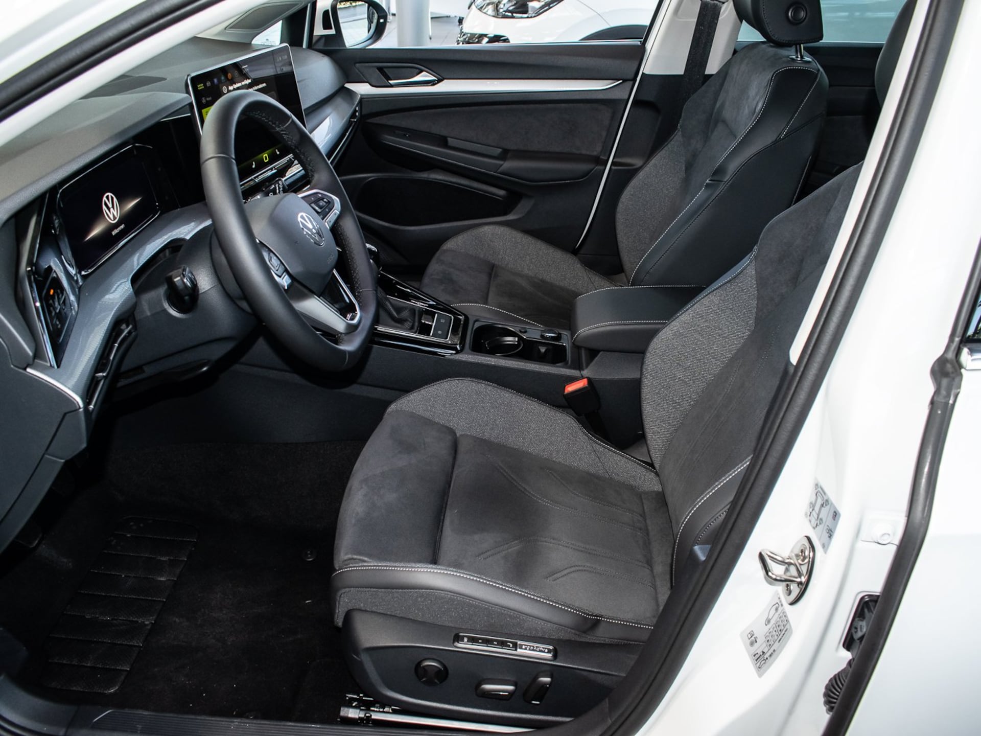 Volkswagen Golf Style