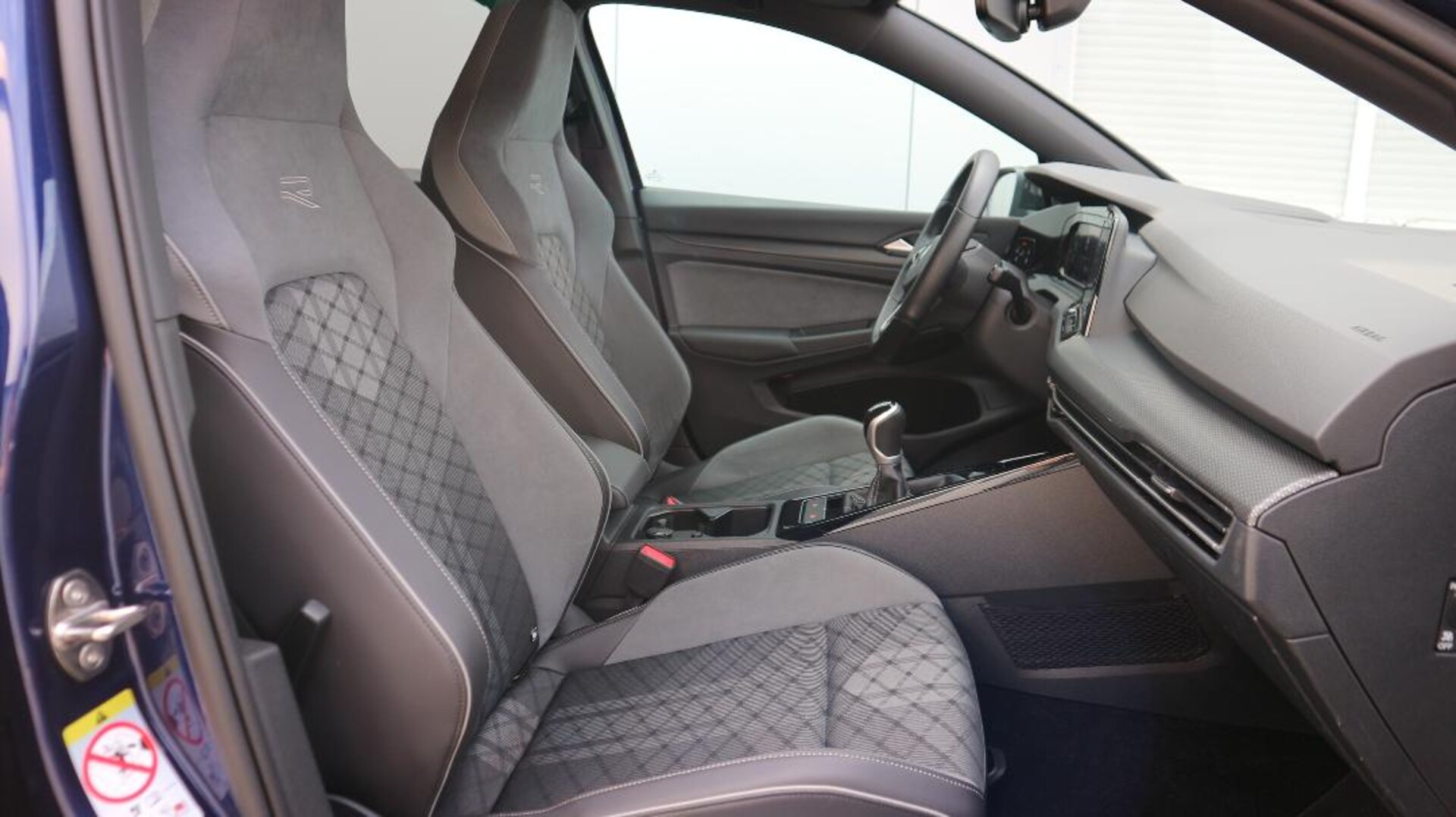 Volkswagen Golf Variant R-Line