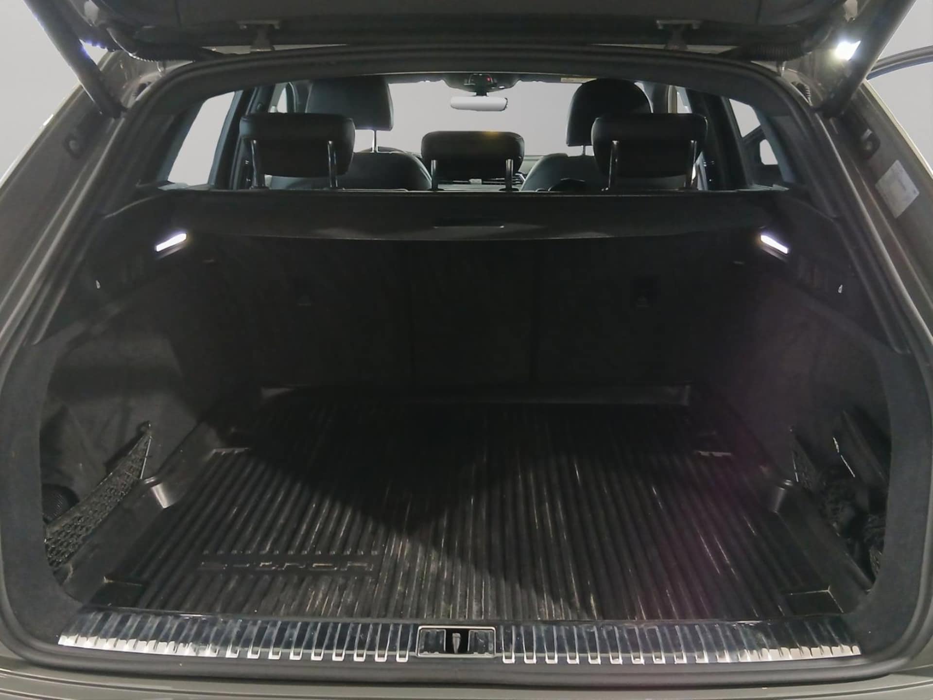 Audi Q8 e-tron S line