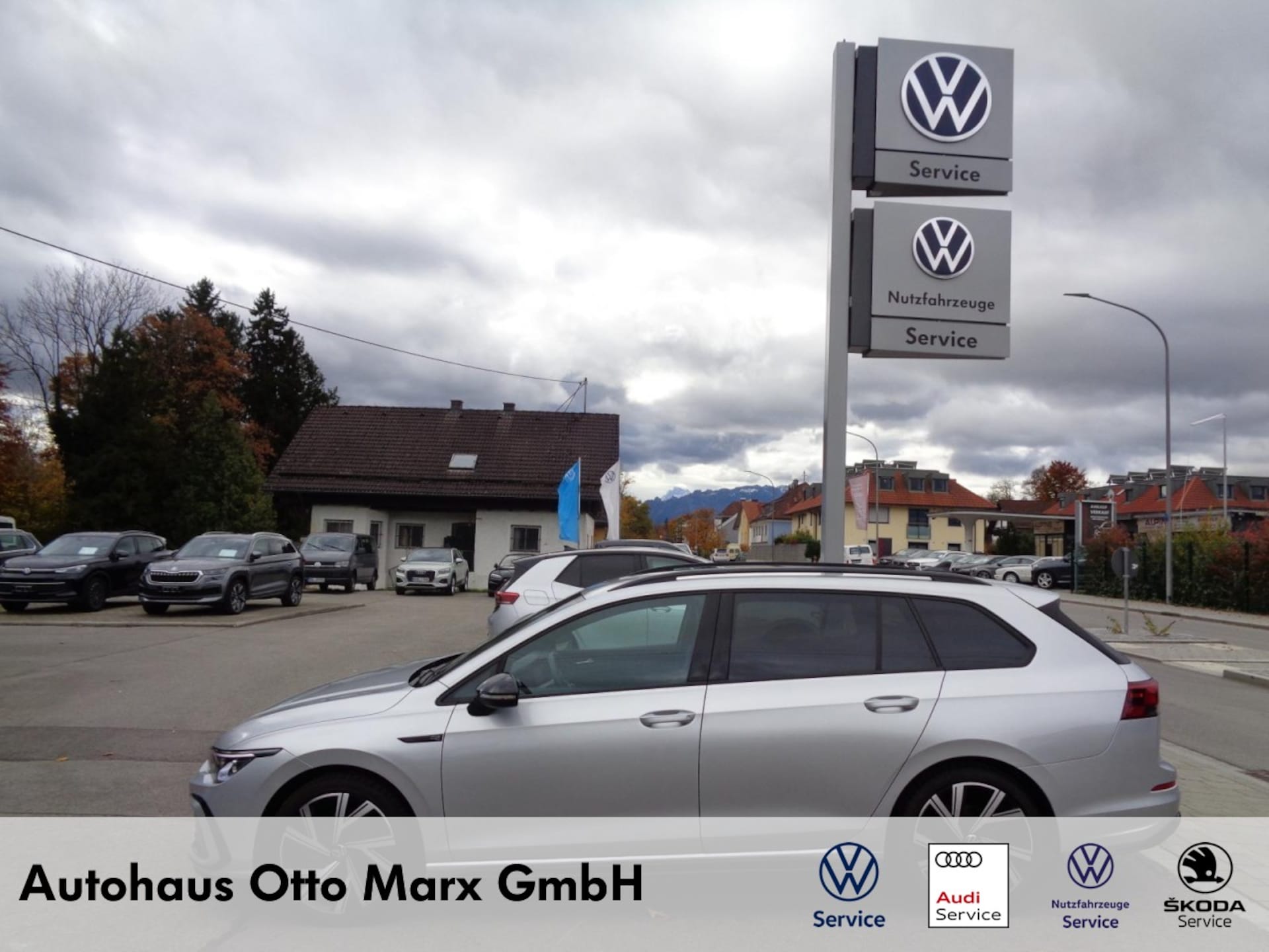 Volkswagen Golf Variant R-Line