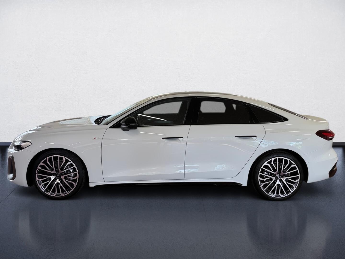Bild über Audi A5 Limousine TDI 150 kW S tronic - für weitere Informationen kontaktieren Sie den Audi Partner