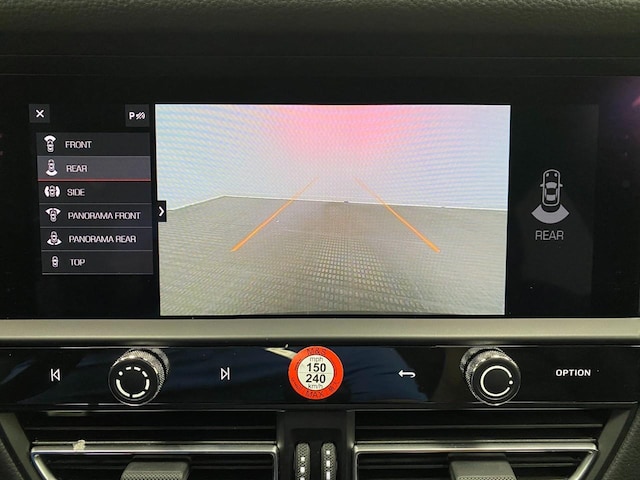 2026 Porsche Macan T - Photo 26
