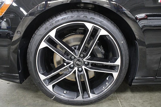 2026 Audi A8 Base - Photo 9