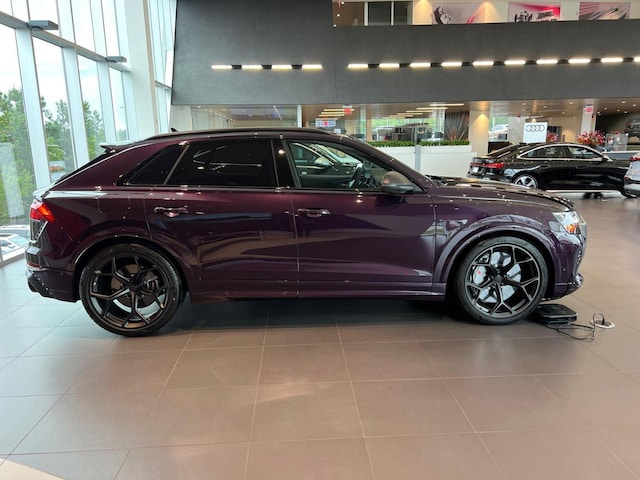 2026 Audi RS Q8 SUV performance
