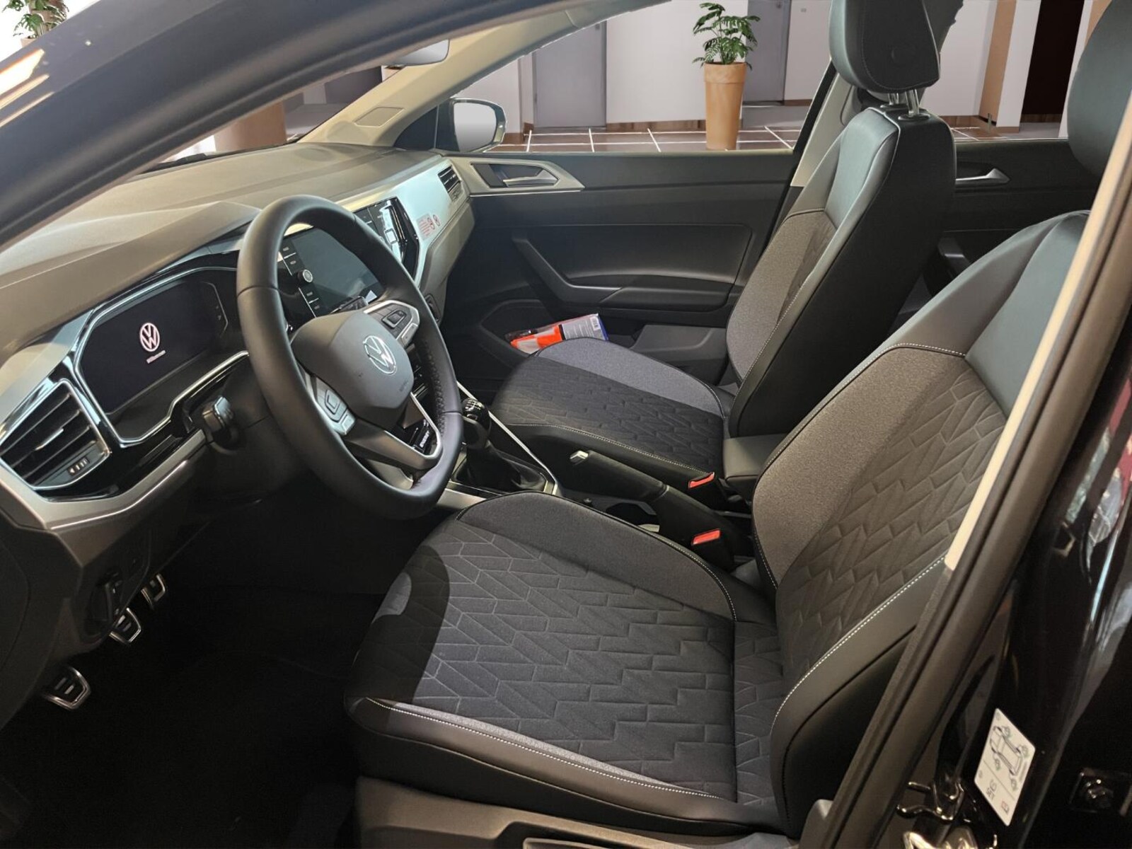 Volkswagen Polo – Bild 12