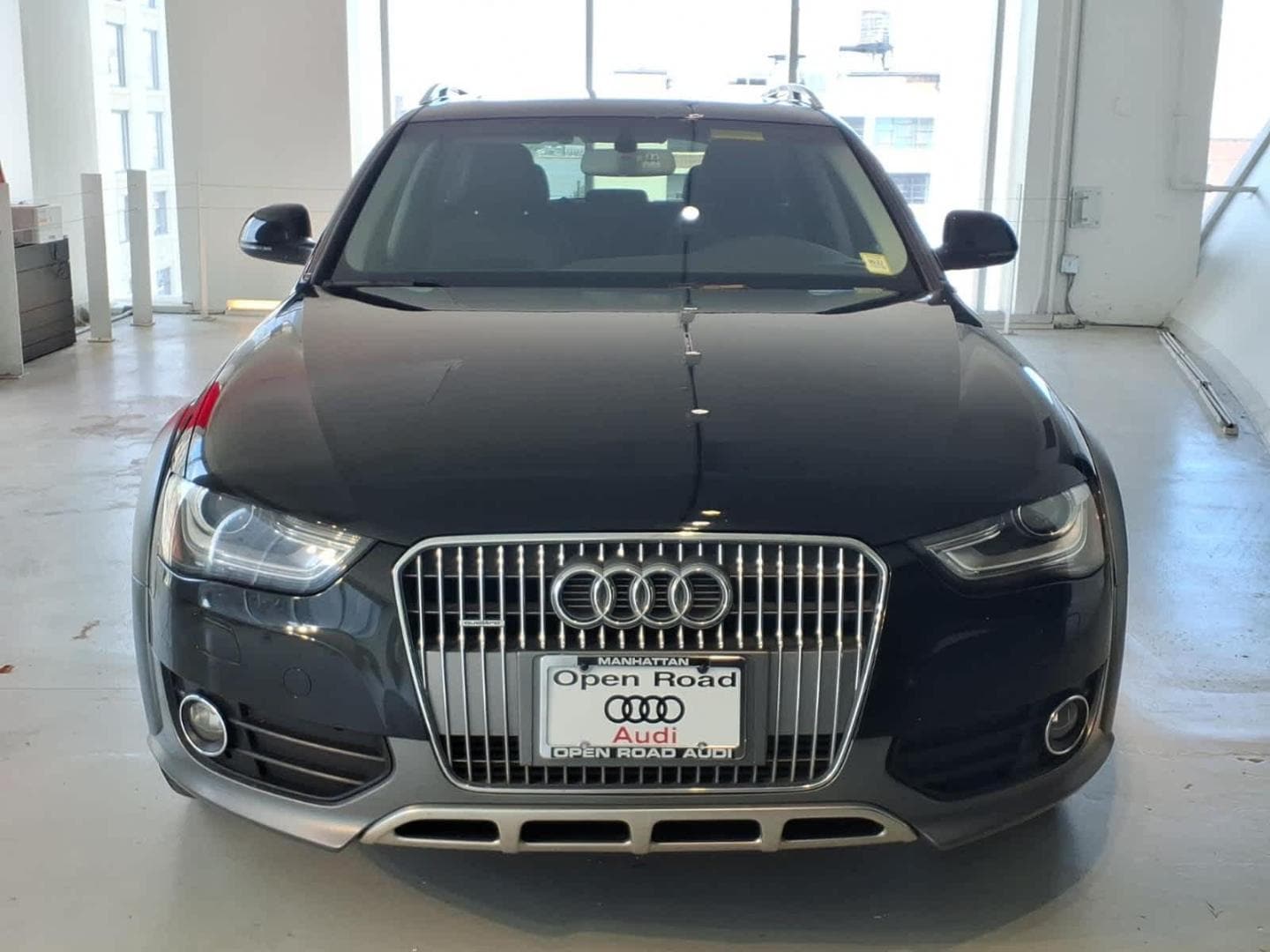 Used 2015 Audi allroad Premium with VIN WA1TFAFL0FA013685 for sale in New York, NY