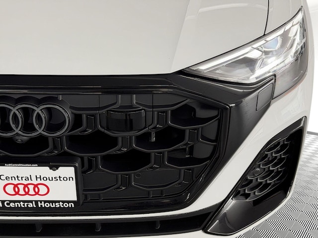 2026 Audi SQ8 Premium Plus - Photo 11