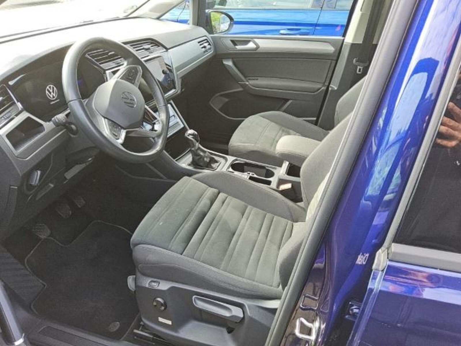 Volkswagen Touran – Bild 6