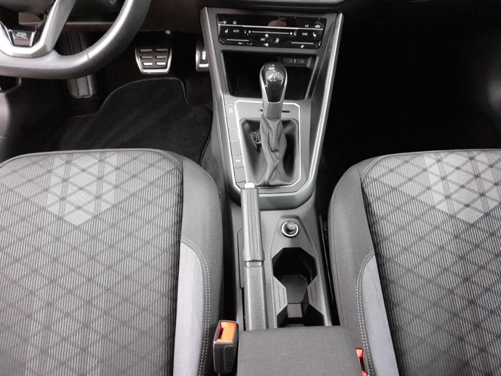 Volkswagen Polo – Bild 11