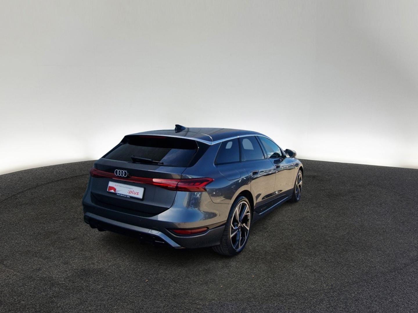 Bild über Audi A6 Avant e-tron e-tron - für weitere Informationen kontaktieren Sie den Audi Partner
