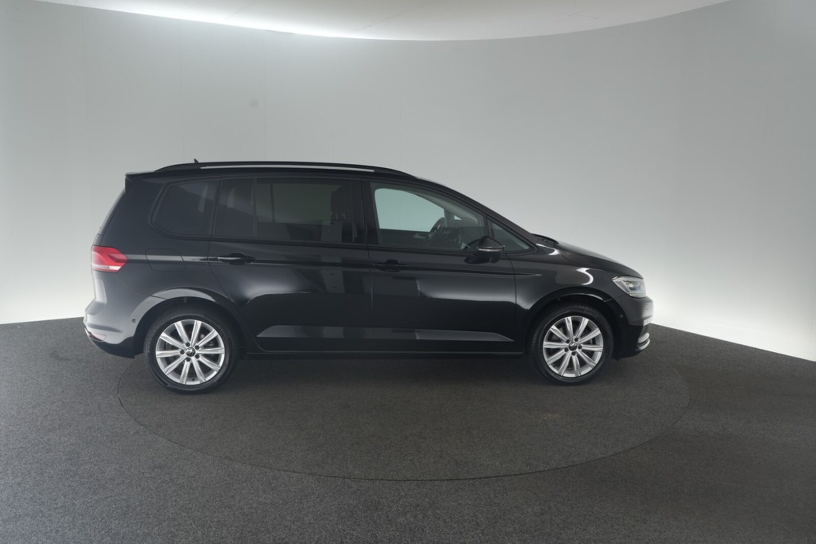 Volkswagen Touran – Bild 7