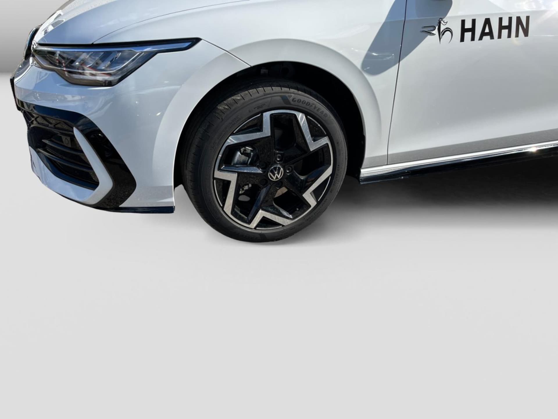 Volkswagen Golf R-Line