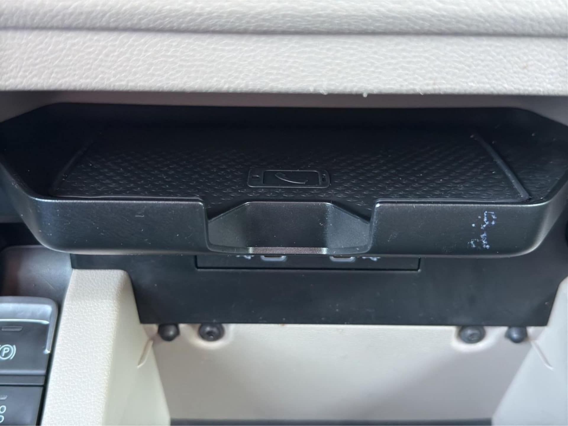 Volkswagen Multivan Basis-Modell