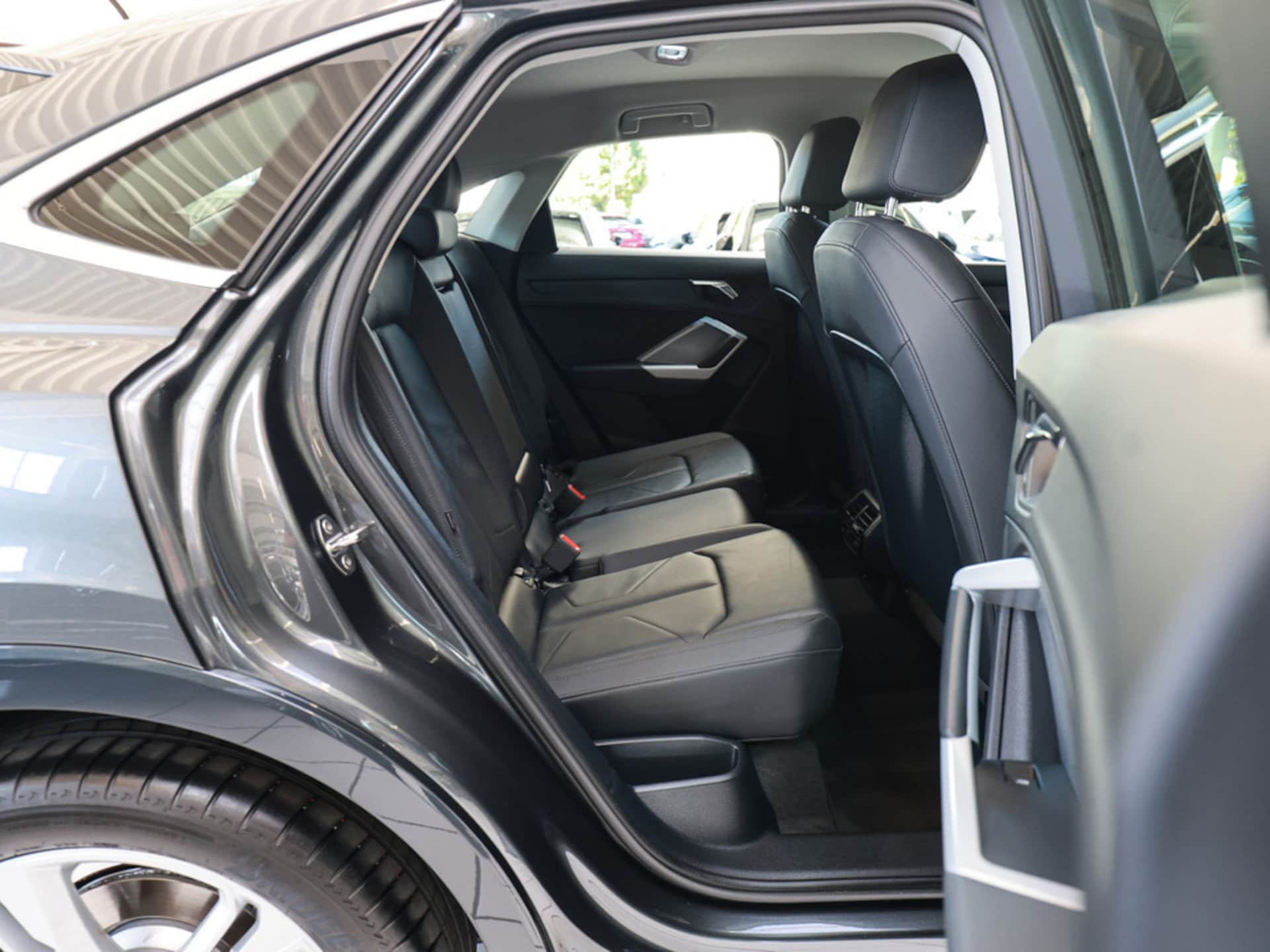 Audi Q3 Sportback S line
