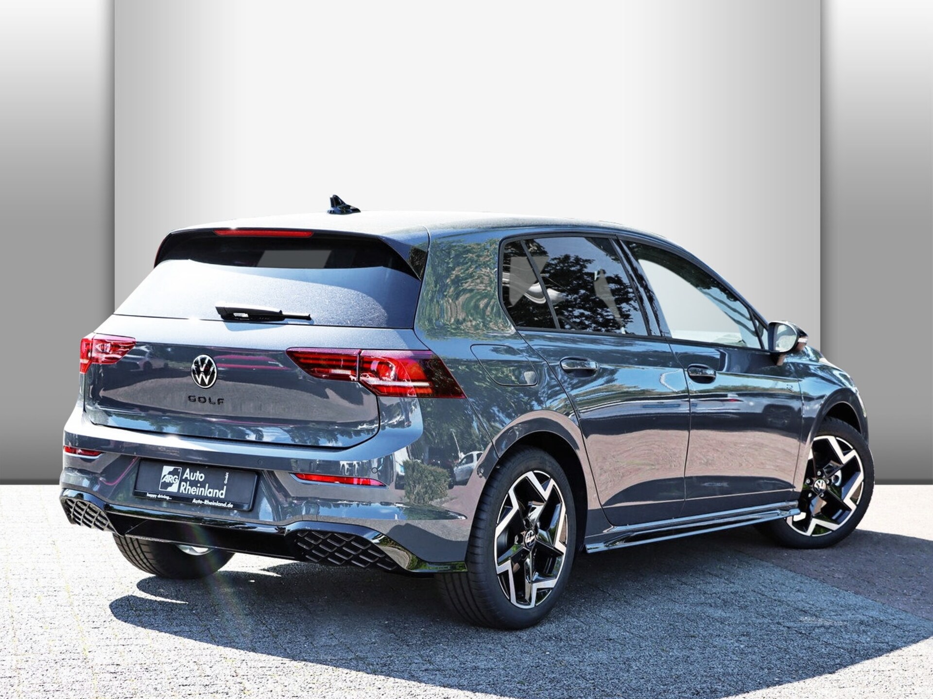 Volkswagen Golf R-Line