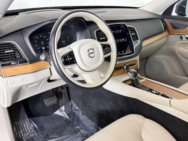 2021 Volvo XC90