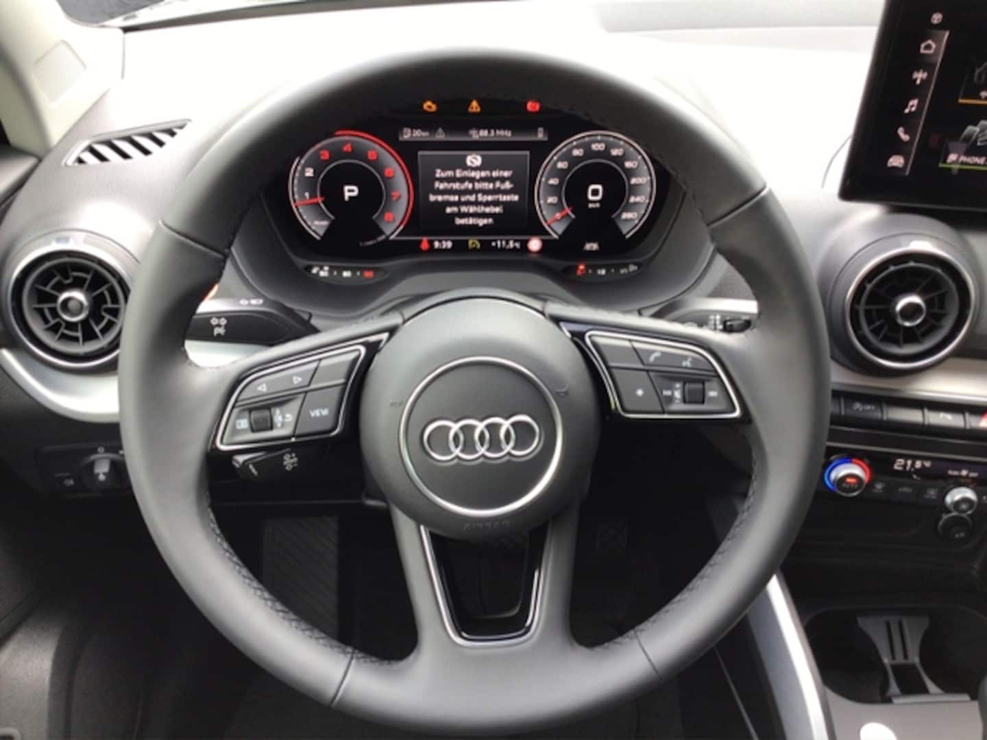 Bild über Audi Q2 advanced 35 TFSI S tronic - für weitere Informationen kontaktieren Sie den Audi Partner