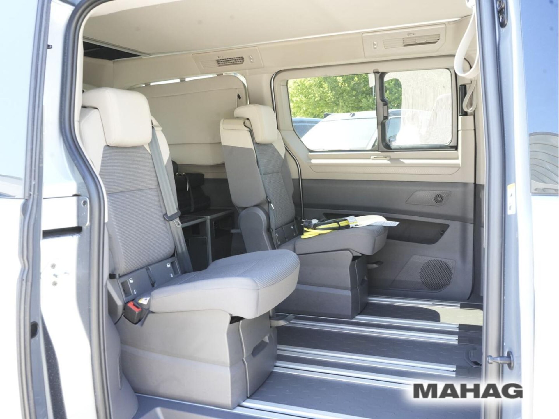 Volkswagen California Beach Camper