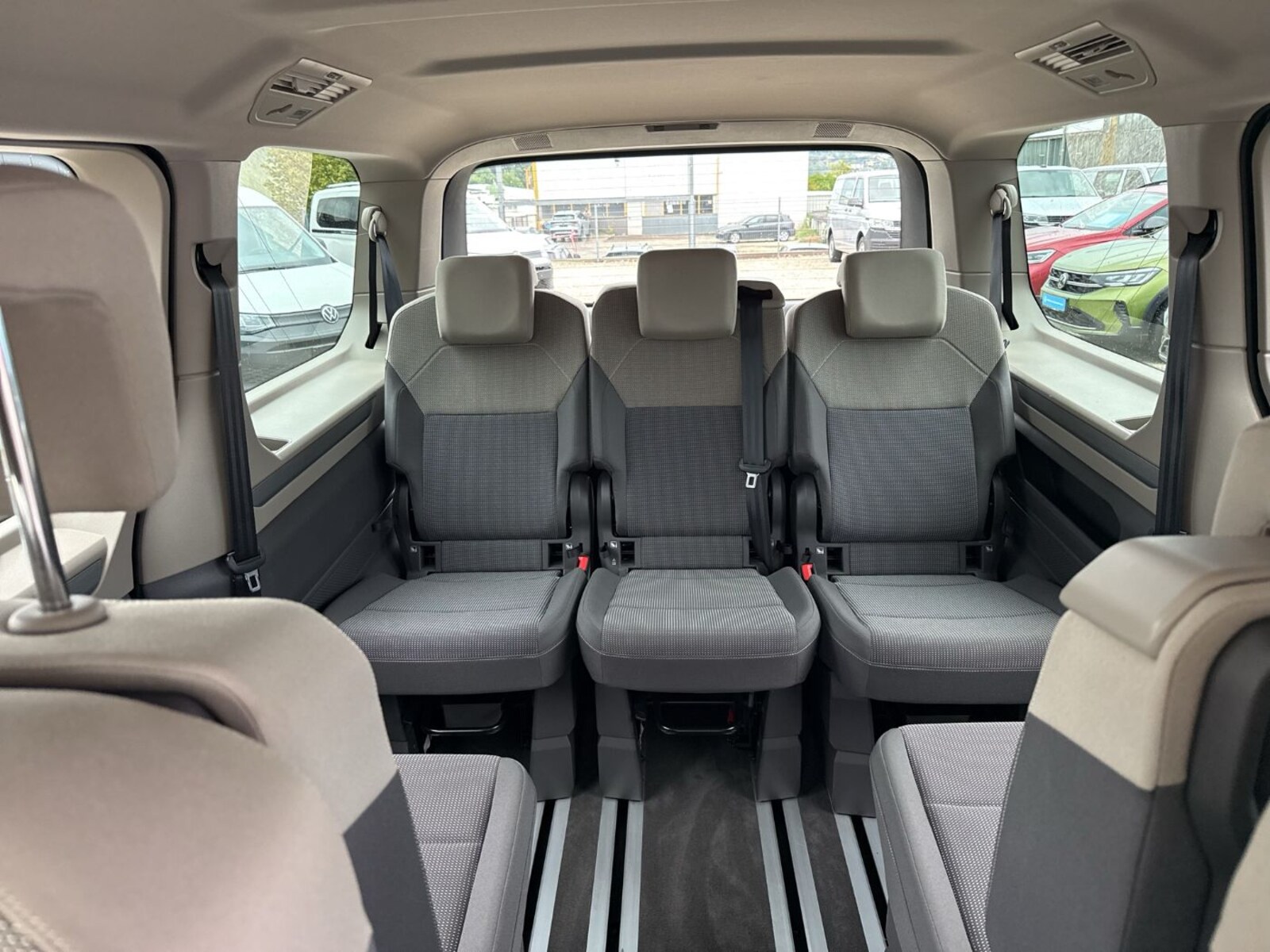 Volkswagen Multivan Langversion – Bild 14