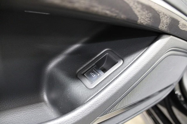 2026 Audi A8 Base - Photo 13