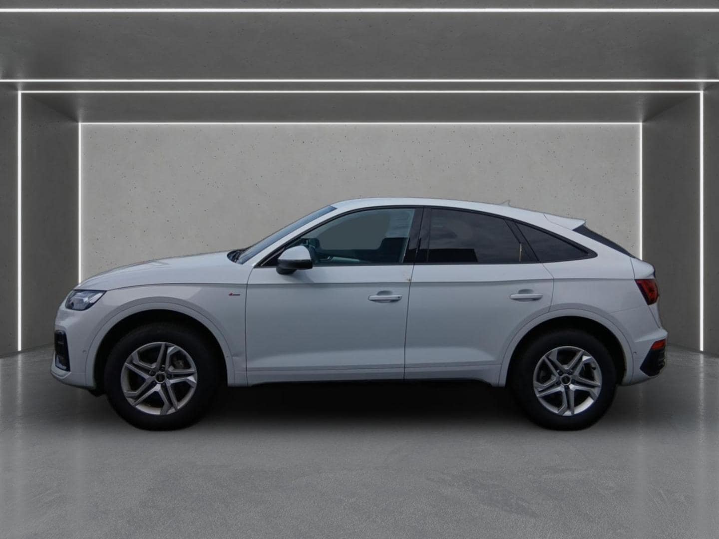 Bild über Audi Q5 Sportback 40 TFSI quattro S tronic - für weitere Informationen kontaktieren Sie den Audi Partner