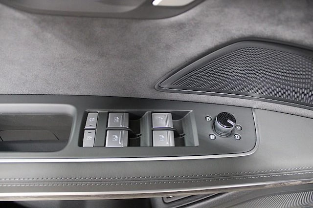 2026 Audi A8 Base - Photo 14