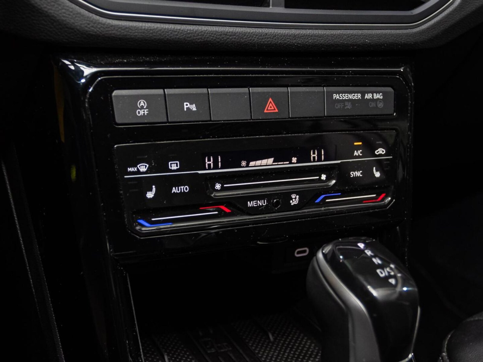 Volkswagen T-Cross – Bild 14