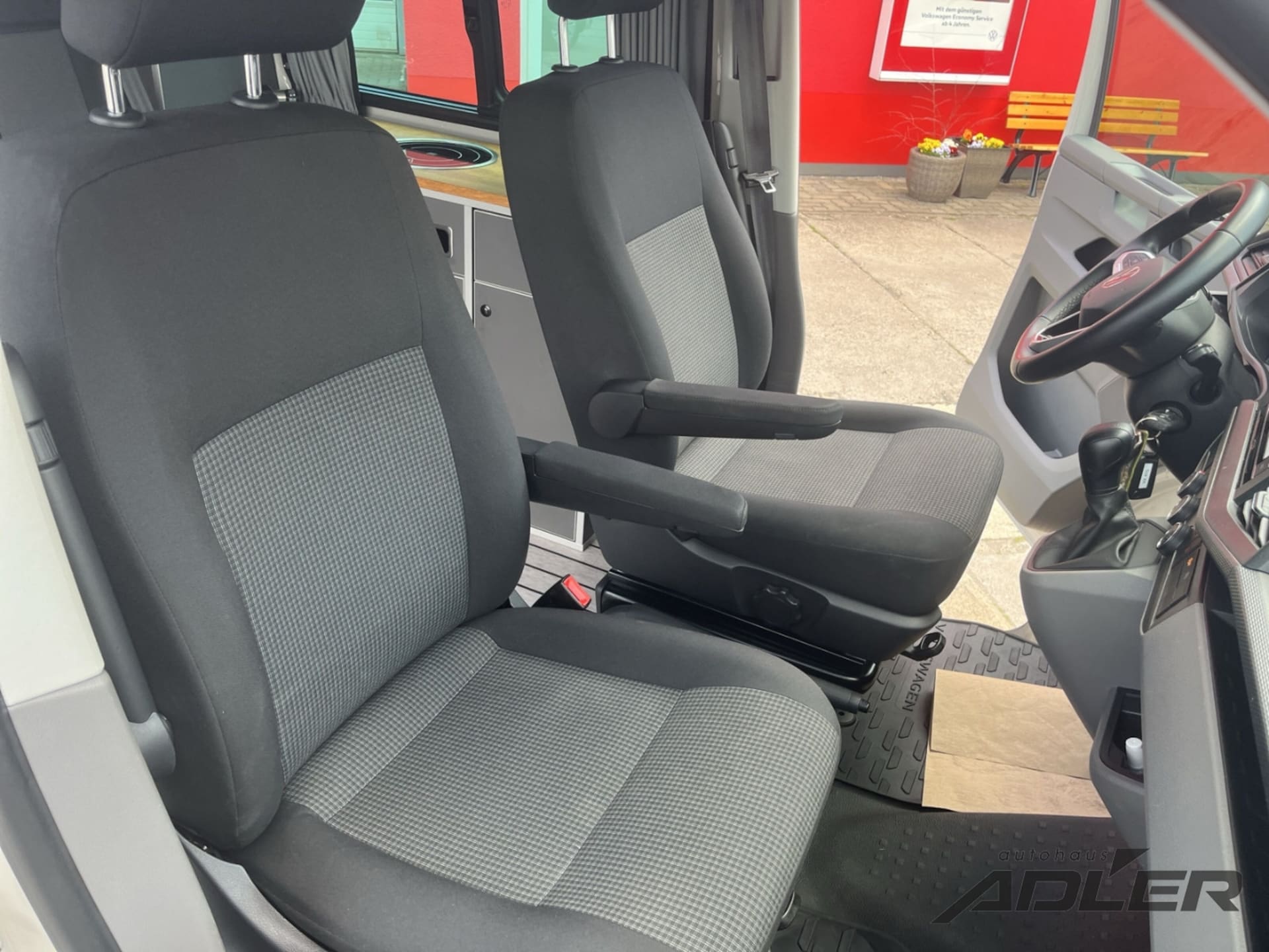 Volkswagen T6.1 Transporter Kasten kurzer Radstand