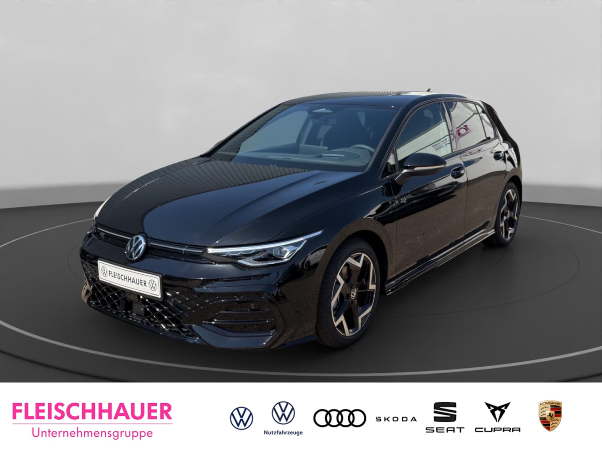 Volkswagen Golf R-Line