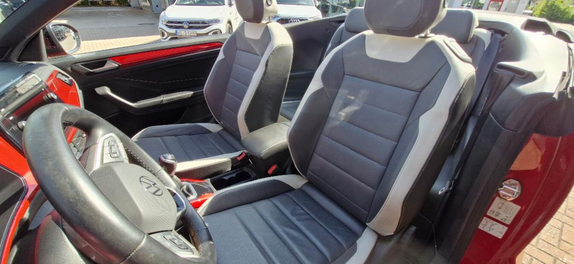 Volkswagen T-Roc Cabriolet Style