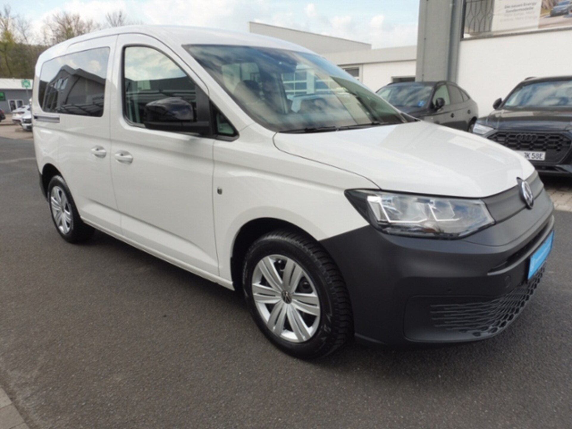 Volkswagen Caddy Basis-Modell